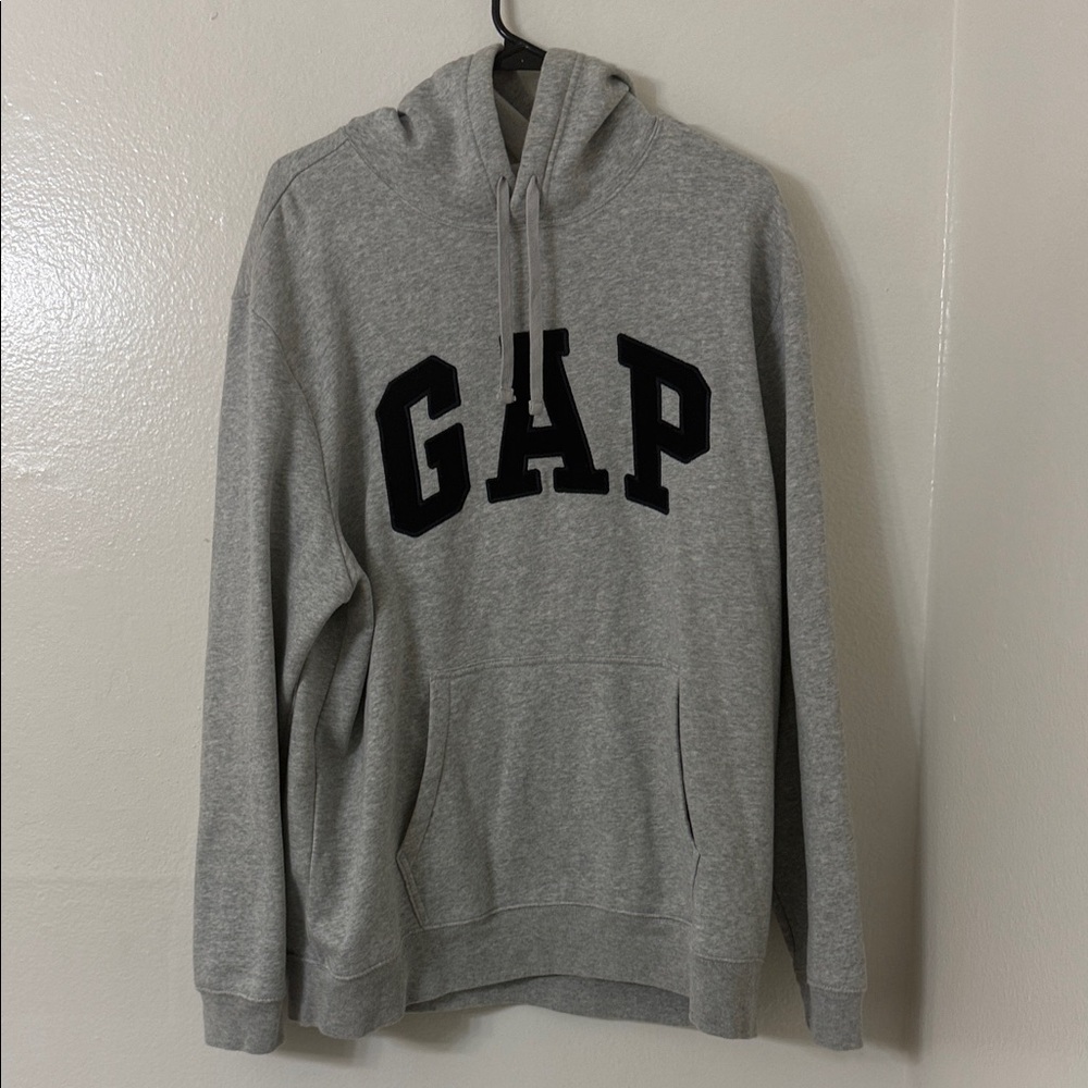 GAP Men's Gray Hoodie with Black Logo - Size: XL (Worn Once)